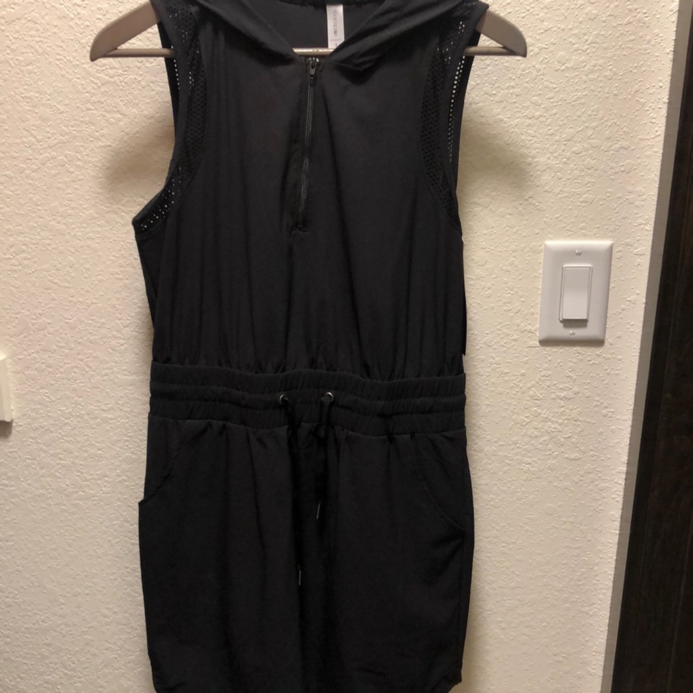NWT Macy’s Outdoor Golf Dress